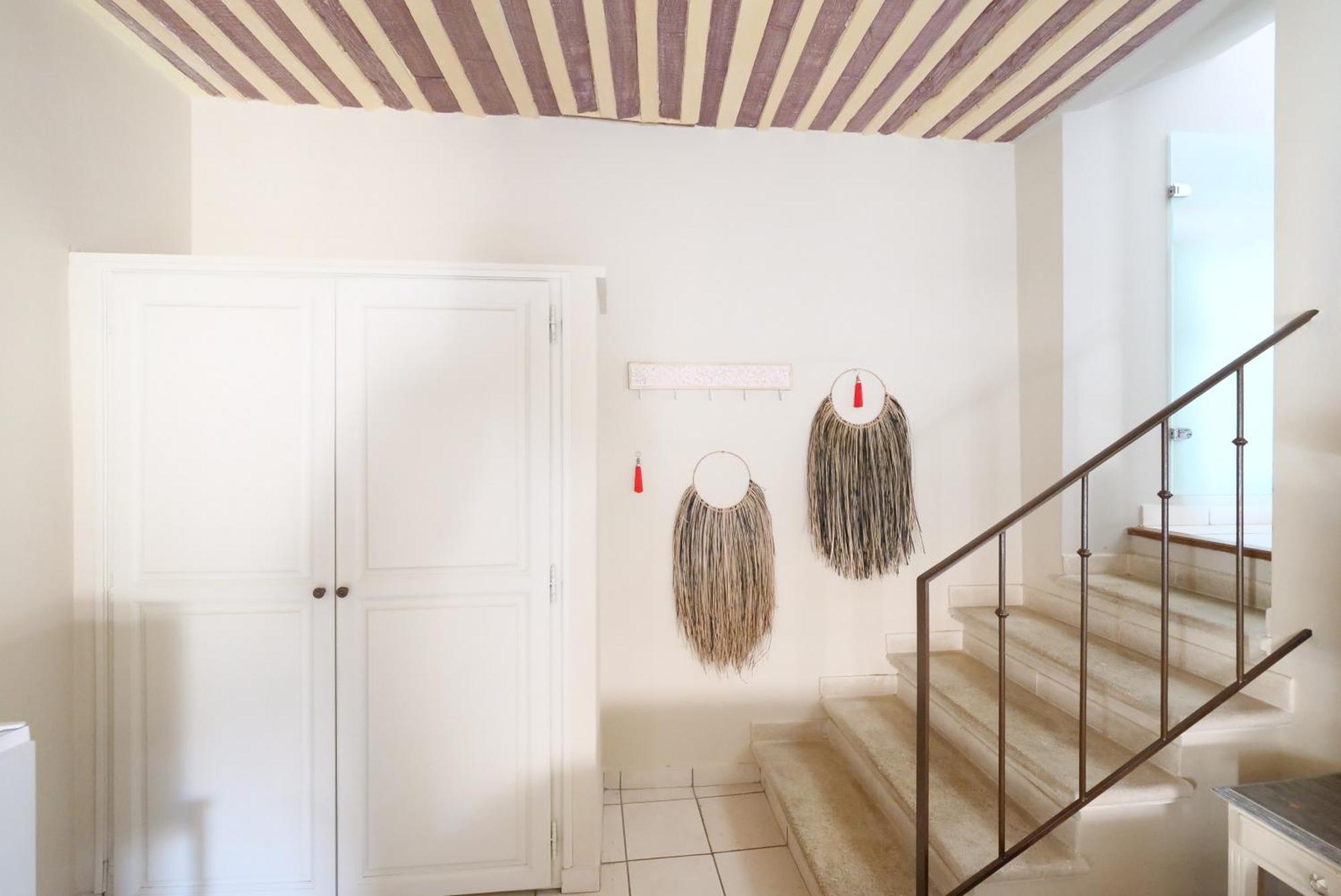 Chambres Du Vieux Bistrot Cabrieres-d'Avignon Ngoại thất bức ảnh